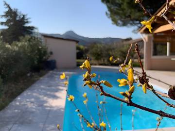 Villa pour 6 Personnes dans Vallon-Pont-d'Arc, Ardèche, Photo 1