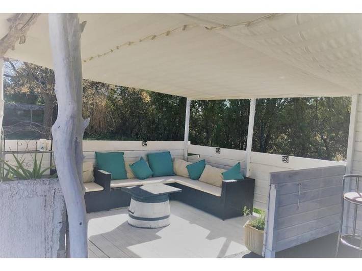 Location de vacances pour 6 personnes, avec terrasse ainsi que jardin et piscine, adapté aux familles à Béziers - 4