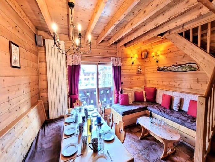 Gîte pour 8 personnes, avec balcon, adapté aux familles dans Office De Tourisme Des Gets - 2
