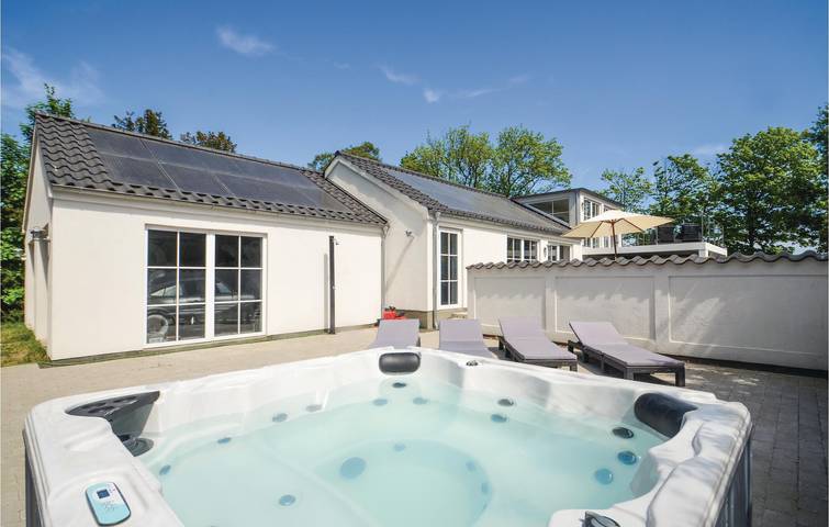 Ferienhaus für 8 Personen, mit Whirlpool und Terrasse in Marielyst - 3