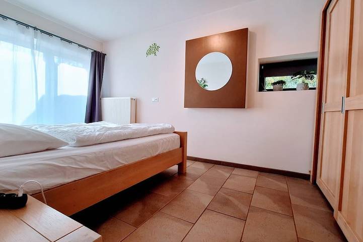 Location de vacances pour 6 personnes, avec sauna et jardin dans Septon - 3