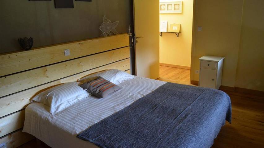 Chambre d’hôte pour 2 personnes, avec jardin ainsi que vue et sauna