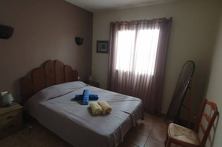 Location de vacances pour 12 personnes, avec jardin à Ghisonaccia - 2