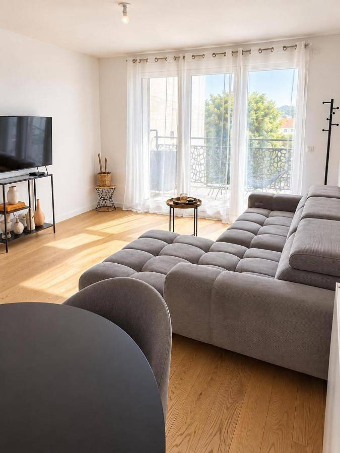 Appartement de vacances pour 5 personnes, avec Balcon ainsi que Terrasse et Vue à Rueil-Malmaison