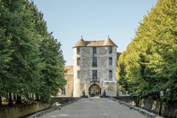 Hôtel pour 3 personnes, avec Terrasse et Jardin ainsi que Piscine et Sauna