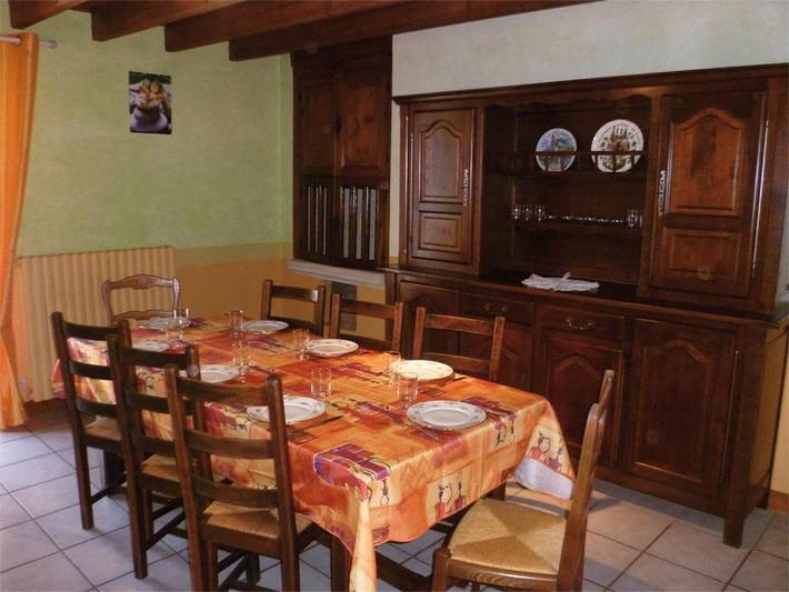 Location de vacances pour 10 personnes, avec jardin et piscine à Payré - 4