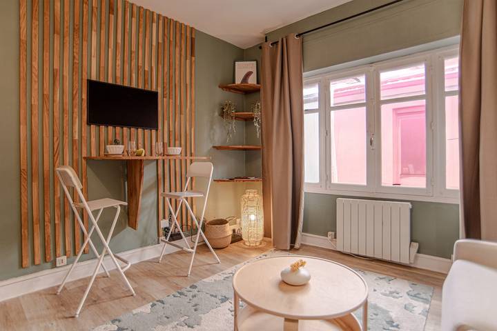 Gîte pour 2 personnes, adapté aux familles dans Office De Tourisme De Biarritz