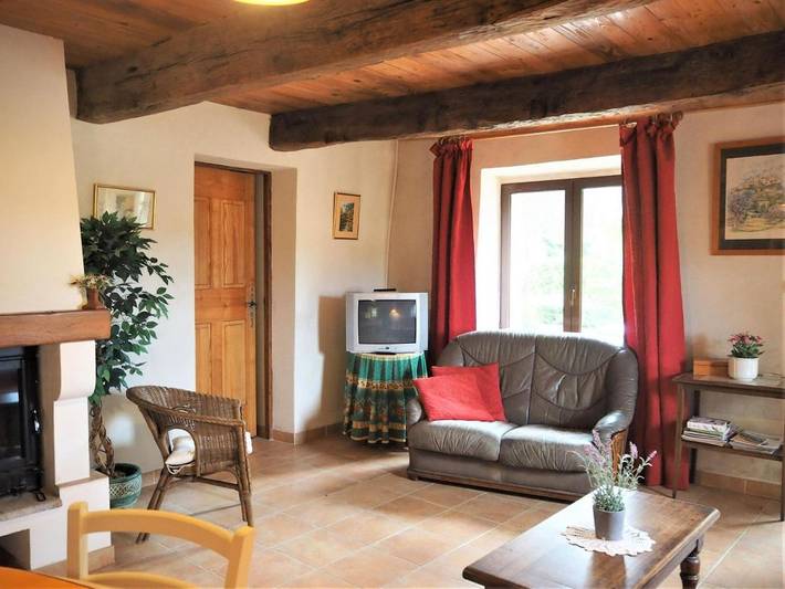 Location de vacances pour 4 personnes, avec jardin et terrasse à Redortiers - 2