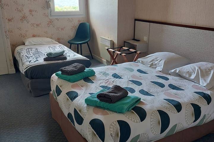 Hôtel pour 11 personnes dans Guerlédan - 2