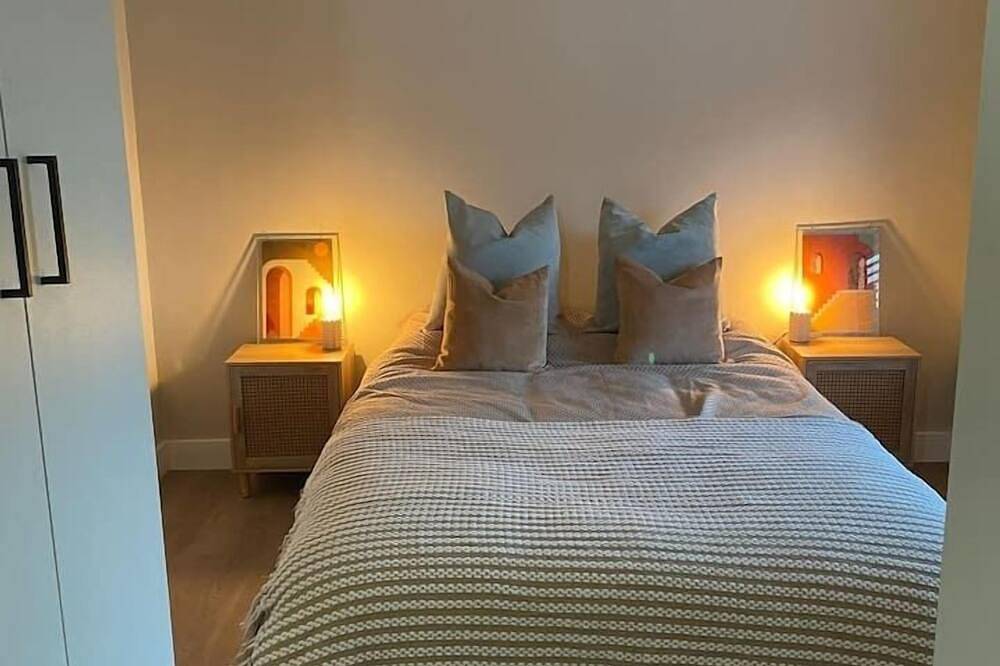 #105 The Old Bakery - Beautiful Cottage - 5 mins to Webb Ellis Rugby Museum in Warwickshire