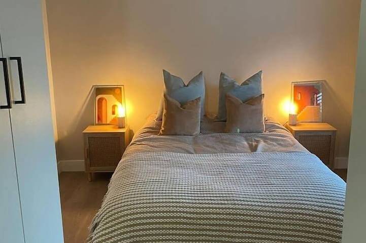 #105 The Old Bakery - Beautiful Cottage - 5 mins to Webb Ellis Rugby Museum in Warwickshire