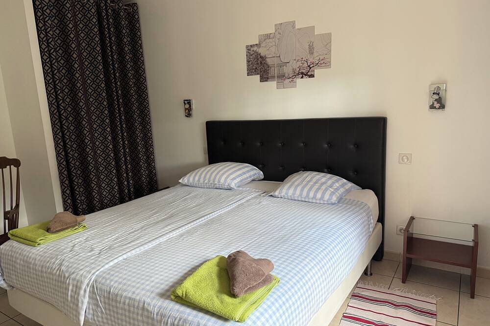 Villa le Cyprès for 4 pers in Montagnac, Côte d'Améthyste