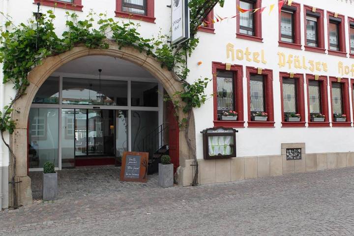 Hotel für 3 Personen, mit Terrasse und Garten sowie Sauna und Ausblick