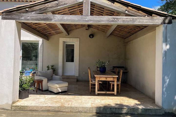 Location de vacances pour 6 personnes, avec jardin, animaux acceptés à Saint-Laurent-la-Vernède