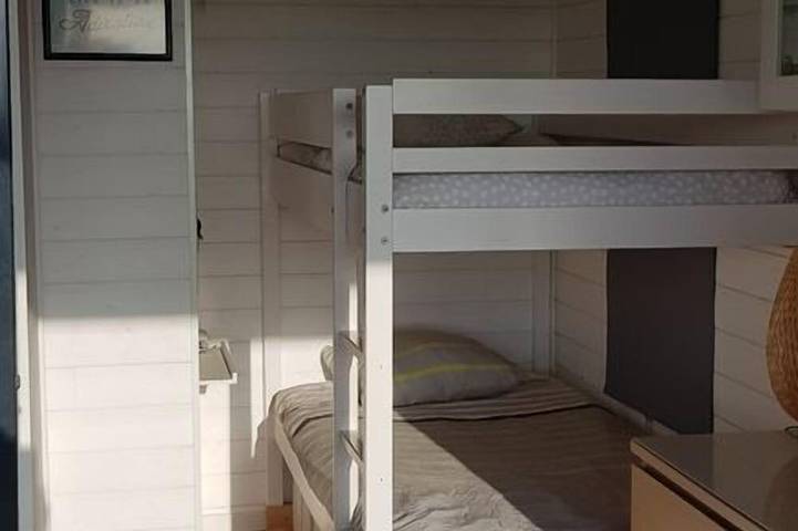 Location de vacances pour 4 personnes, avec piscine et balcon à Plaissan - 4