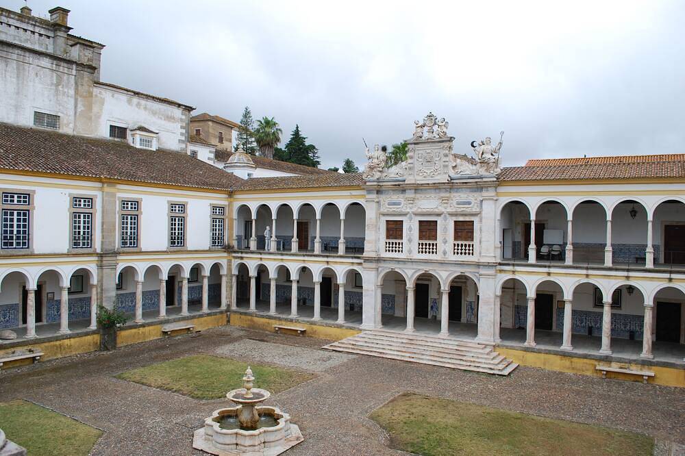 De Ebora huis in het historische centrum van Évora, foto 11