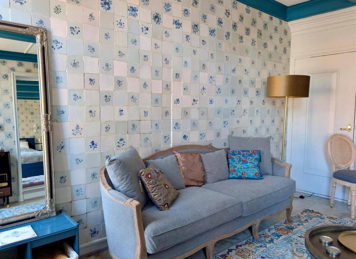 De Tegel Suite in Dongeradeel, Nederlandse Noordzeekust