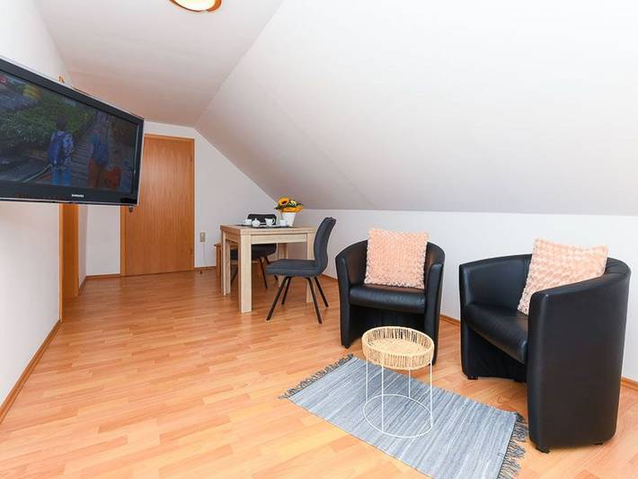 Ganze Ferienwohnung, Ferienwohnungen im Haus Eversmeer - Ferienwohnung Dobbe in Ewiges Meer, Eversmeer