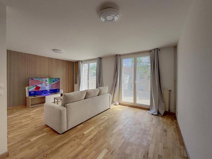 Maison d’hôte pour 2 personnes, avec balcon et jacuzzi