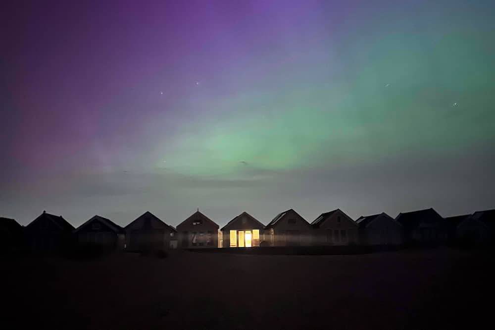 Entire apartment, Stargaze from a beach hut on the Mudeford Sandbank in Bournemouth, South West England