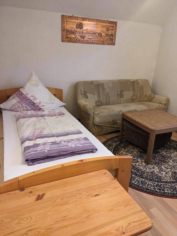 Ferienwohnung für 5 Personen, mit Terrasse und Garten in Niedenstein - 3