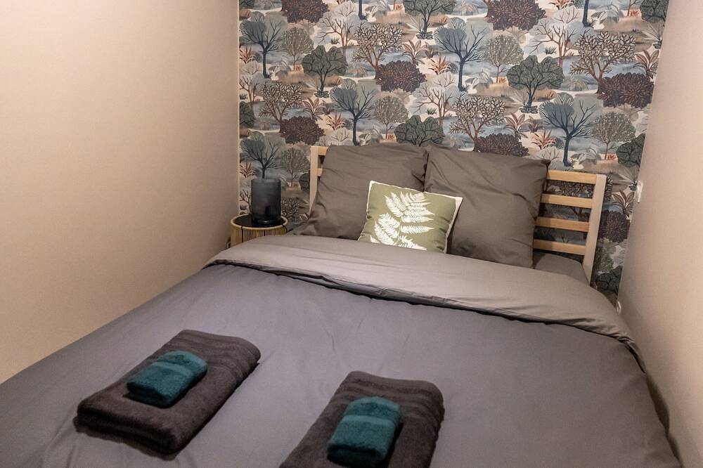 Entire apartment, Murmures Cactus, Spa & Sauna in Blois in Blois, Blois region