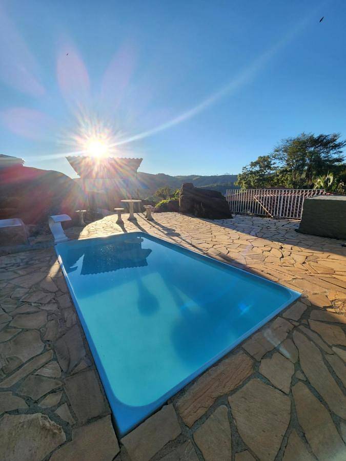 Ferienhaus für 8 Personen, mit Pool und Kinderpool sowie Garten und Ausblick, mit Haustier - 1