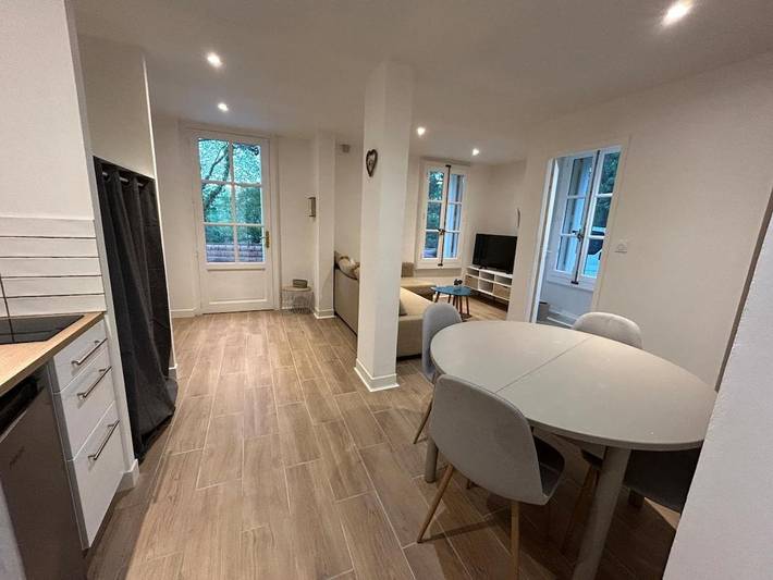 Appartement de vacances pour 6 personnes, avec terrasse et jardin