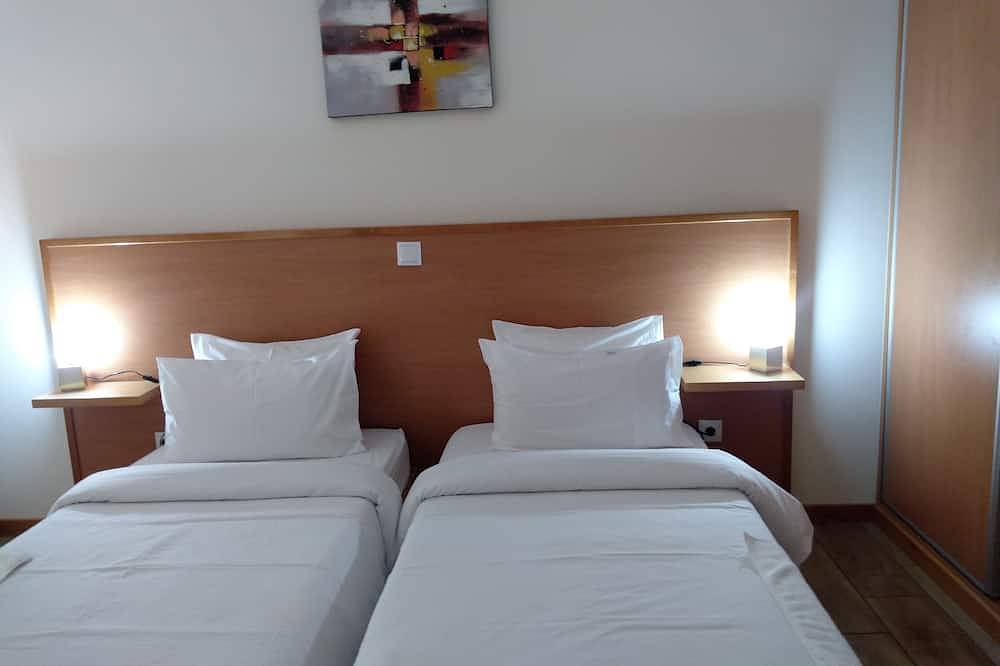 2 Bedroom Private vacation home in Calheta in Arco da Calheta, Isla de Madeira