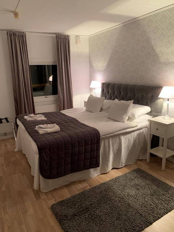 Hotell för 2 Personer, med Terass och Trädgård i Hunnebostrand