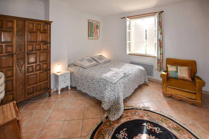 Location de vacances pour 8 personnes, avec jardin dans Mines de Bruoux - 3