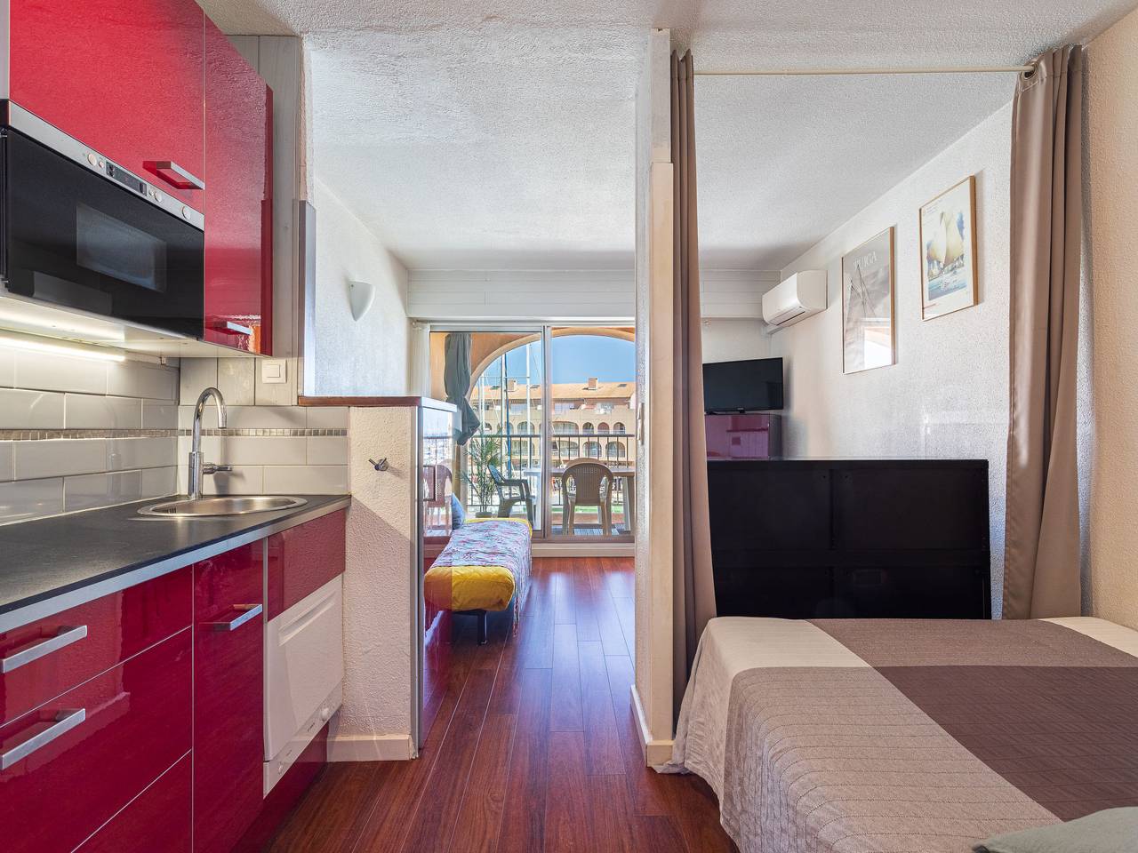 Appartement entier, Port de la Gavine I in Hyeres, Parc national de Port-Cros