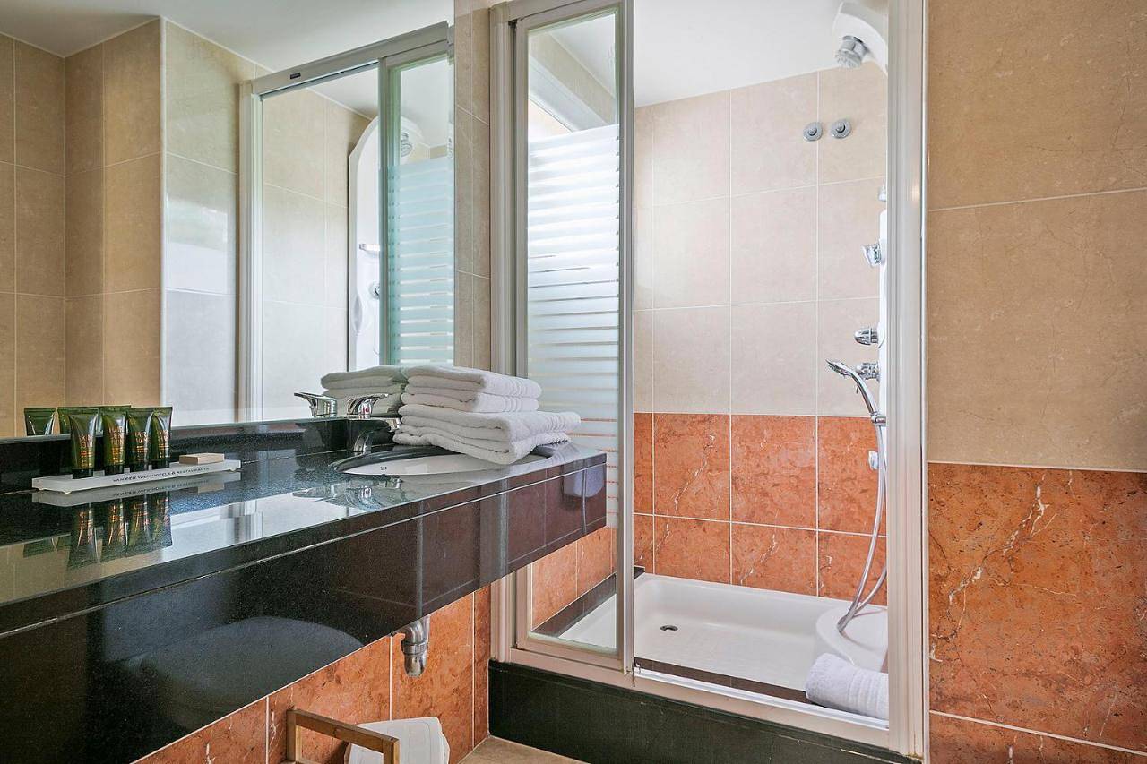 Van der Valk Hotel Barcarola in Sant Feliu de Guíxols, Costa Brava