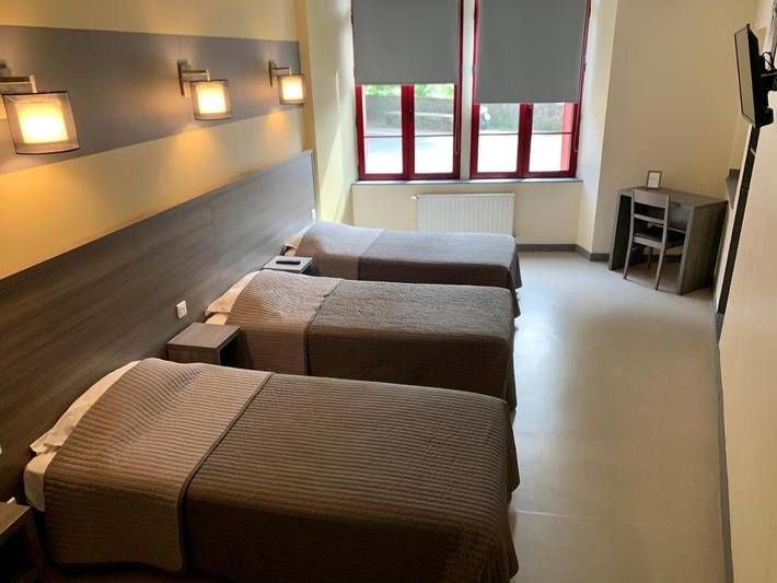 Hôtel pour 2 personnes, avec terrasse à Pouzauges - 4