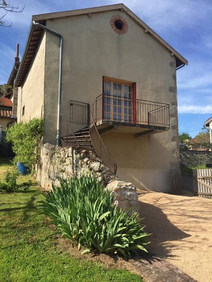Gîte pour 8 personnes, avec jardin à Trambly