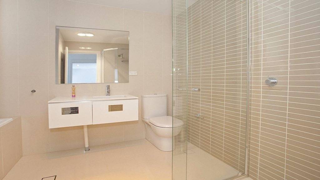 Aqua - Blick über Jones Beach in Illawarra, New South Wales