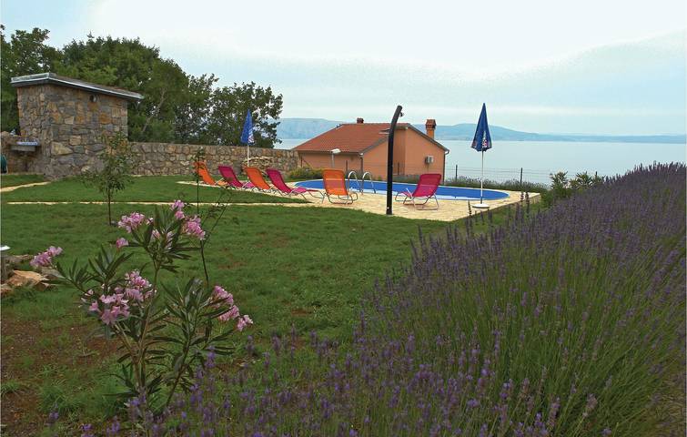Ganze Ferienwohnung, Ferienwohnung mit Meerblick, Pool und Terrasse in der Nähe von Klenovica in Klenovica, Primorje-Gorski Kotar