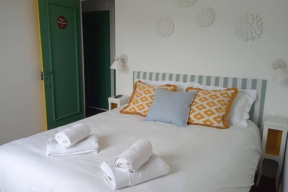 \"le petit cottage\": grande maison avec jardin pour 14 pers, à 2 pas de la mer! in Île de Batz, Ceinture Dorée