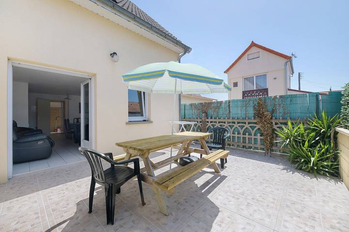 Gîte de mer "Chausey" in Saint-Martin de Bréhal, Bréhal
