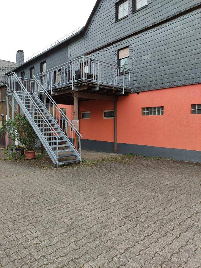 Ferienwohnung für 4 Personen, mit Balkon und Terrasse