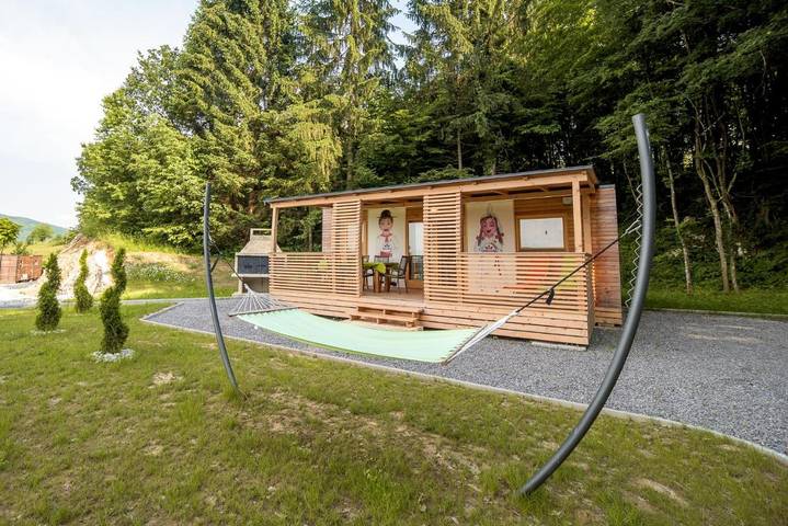 Villaggio vacanza per 10 persone, con Terrazza e Giardino nonché Panorama in Slovenia