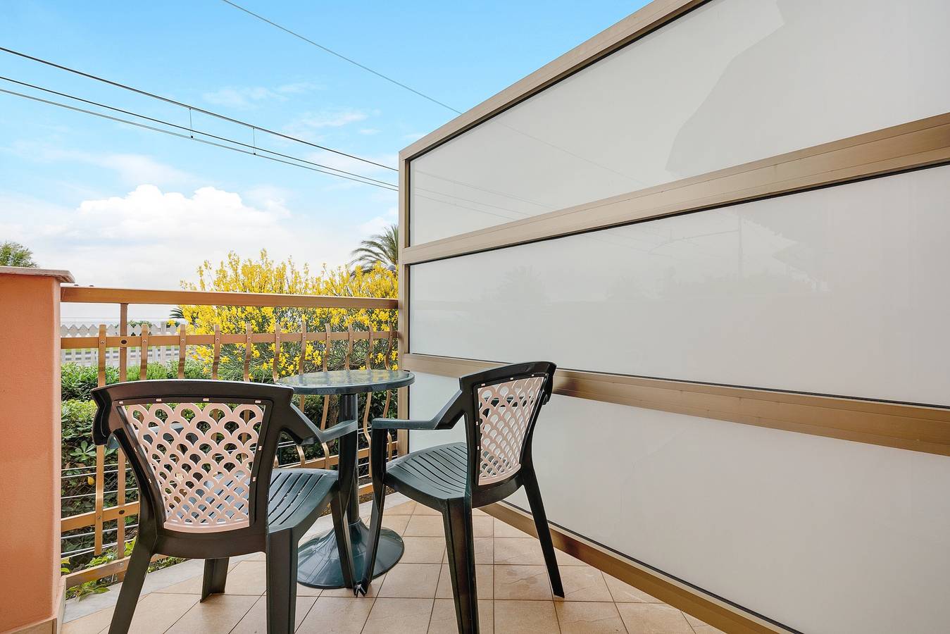 Studio entier, Studio "Monolocale 12" avec vue sur mer, Wi-Fi et climatisation in Pietra Ligure, Commune de Pietra Ligure