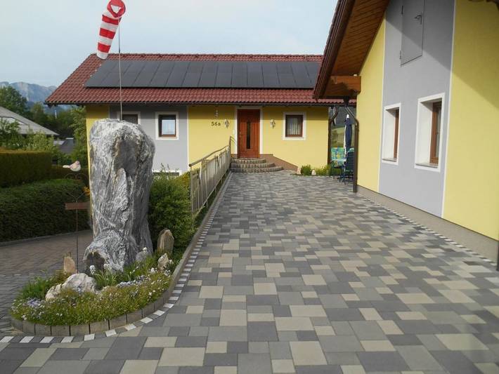 Ferienhaus für 5 Personen, mit Terrasse und Garten sowie Ausblick