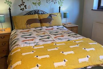 Cottage for 4 People in Sherwood Forest, Nottinghamshire, Photo 1