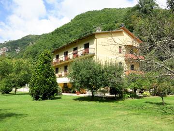Apartment for 6 People in Bagni di Lucca, Lucca Province, Photo 2