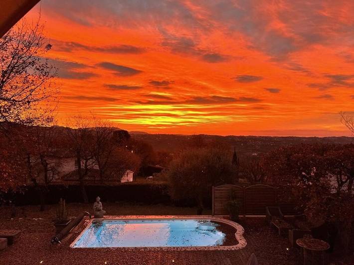 Chalet para 8 personas, con vistas además de piscina y jardín, Se admiten mascotas - 1