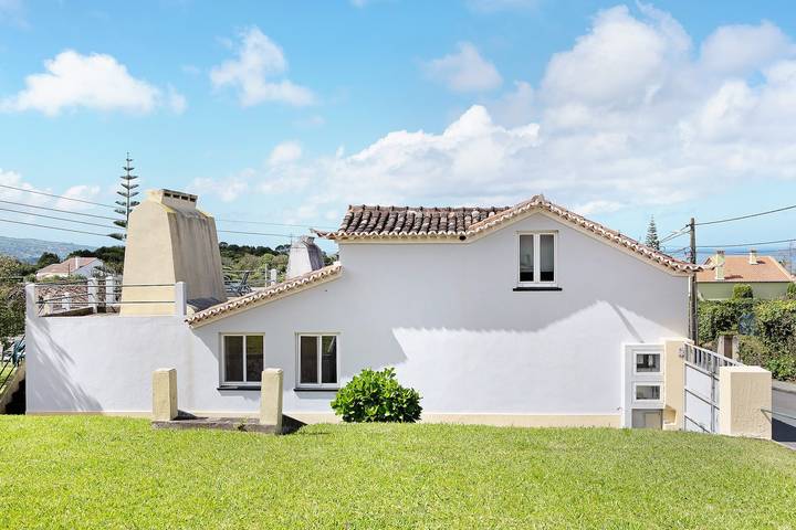 Ferienhaus für 4 Personen, mit Garten auf São Miguel