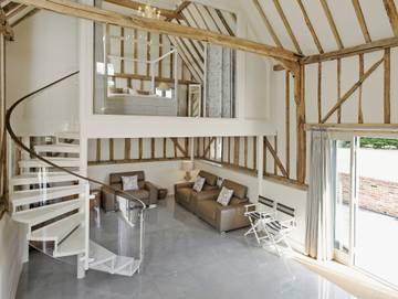 Vacation Rental for 4 Guests in Essex, East of England, Picture 1