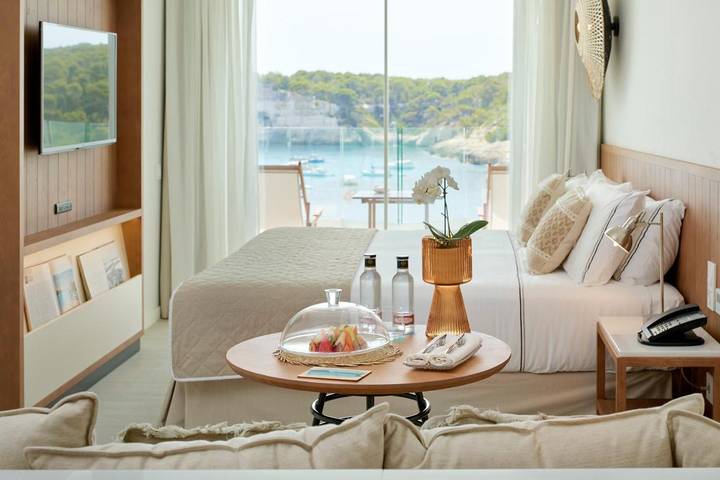 Hôtel pour 2 personnes, avec piscine ainsi que vue et jardin à Ferreries - 2