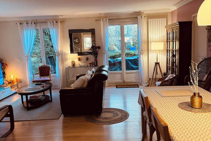 Location de vacances pour 7 personnes à Lésigny